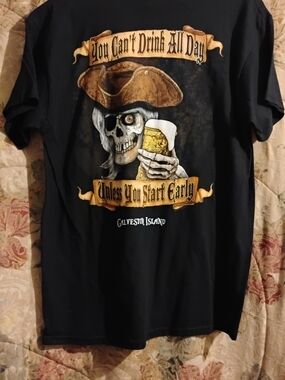 Gildan Black Pirate Skull Graphic Tee Galveston Island